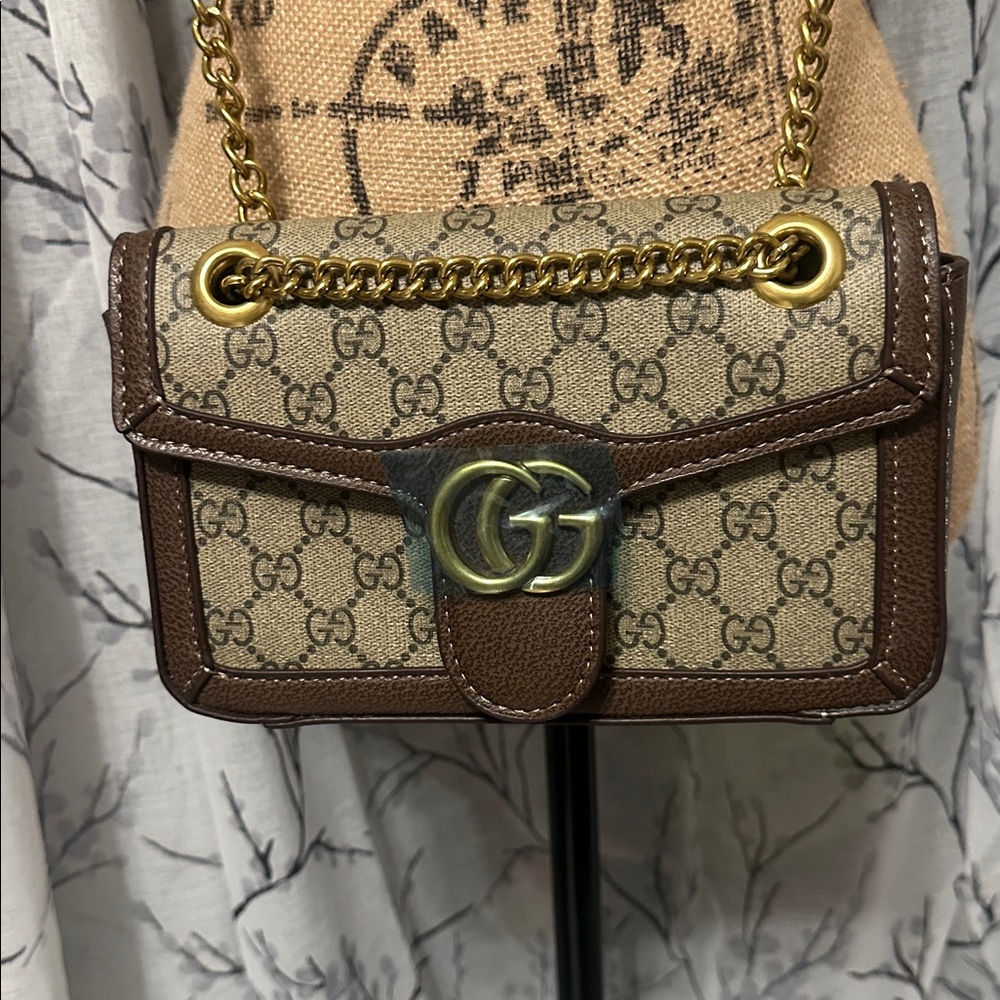 New Fashion Inspired Item (BAG)
#44 - Picture 2 of 12